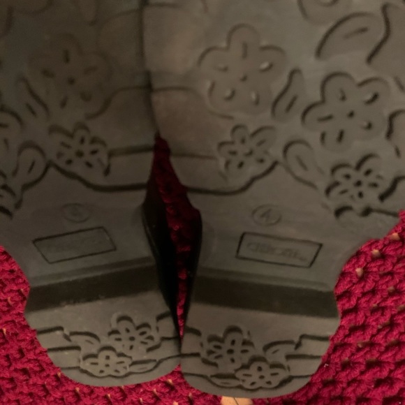 Women shoes by Cherokee pre-owned, Like New - Picture 3 of 4